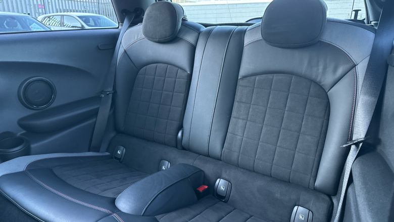 MINI Hatchback 2.0 John Cooper Works 3dr Auto Petrol Hatchback